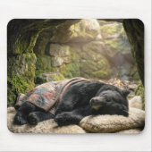 Tapis De Souris Black Bear Hibernating Under a Quilt (Devant)