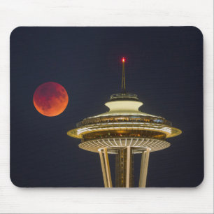 Tapis De Souris Blood Moon   Aiguille de l'Espace de Seattle