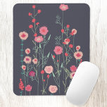 Tapis De Souris Boho floral foncé<br><div class="desc">Art bohème moderne. Joli boho lâche peinture florale rose sur un arrière - plan gris foncé. Art original de Nic Squirrell.</div>