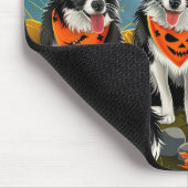 Tapis De Souris Bordure Collie Halloween Éffrayant (Coin)