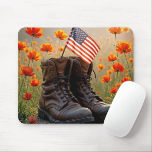 Tapis De Souris Bottes Militaires Avec Drapeau et Coquelicots