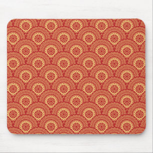 Tapis De Souris Boucles de mandala d'or sur arrière - plan rouge