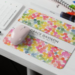 Tapis De Souris Boule Thé Arc-en-ciel Rose Orange Vert mange<br><div class="desc">Brillant et brillant,  accrocheur aux yeux et féminine aquarelle cercle à thème mousepad d avec un motif inspiré par le monde délicieux du thé à bulles,  incorporant des couleurs chaudes et vibrantes de vert,  orange,  rose,  jaune et bleu. avec deux lignes de texte personnalisé</div>