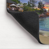 Tapis De Souris Café sur la plage tropicale au coucher du soleil (Coin)