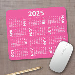 Tapis De Souris Calendrier 2025 - moderne rose et blanc simple<br><div class="desc">Noir et blanc - Un calendrier minimal de base de 12 mois 2025 avec un arrière - plan couleur solide. Un look moderne pour votre bureau à domicile ou casier scolaire. Les polices sont simples à lire et les couleurs peuvent être modifiées. — Si vous ouvrez la zone de personnaliser,...</div>
