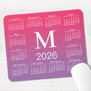 Tapis De Souris Calendrier 2026 Monogramme sur dégradé rose à viol