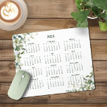 Tapis De Souris Calendrier Eucalyptus Botanique Moderne 2025<br><div class="desc">2025 Moderne Élégant Eucalyptus Calendrier de verdure Pad de souris avec un calendrier simple et minimaliste d'année en coup d'oeil. 🌟 C'est pour 2025 seulement. Veuillez nous contacter à cedarandstring@gmail.com si vous avez besoin d'aide pour la conception ou les produits correspondants.</div>