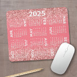 Tapis De Souris Calendrier - impression parties scintillant rose<br><div class="desc">Rose et blanc - Un calendrier de 12 mois 2025 avec un arrière - plan imprimé parties scintillant. Un look moderne pour votre bureau à domicile ou casier scolaire. — Si vous ouvrez la zone de personnaliser, vous accédez à une zone de conception avancée où vous pouvez modifier la couleur...</div>