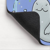 Tapis De Souris Caricature joyeux de phoque et de poisson bleu (Coin)