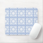 Tapis De Souris Carreaux de tournesol Motif bleu blanc<br><div class="desc">Découvrez ce magnifique motif de tuiles de tournesol ! Customisez-le en ajoutant votre propre texte. Consultez mon magasin pour en savoir plus ! Si vous l'achetez,  merci ! N'oubliez pas de partager une photo sur Instagram de celle-ci en action et de m'étiqueter @shoshannahscribbles :)</div>