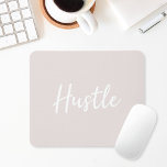 Tapis De Souris Cartouche de souris Dustle Rose<br><div class="desc">Tapis de souris personnalisées et motivantes avec design de lettrage manuel moderne "Hustle".</div>