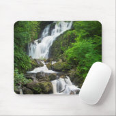 Tapis De Souris Cascade de Torc pittoresque, Irlande (Avec souris)