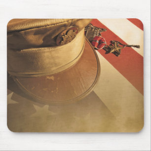 Tapis De Souris Casquette vintage, Drapeau, Médaille Jour des anci