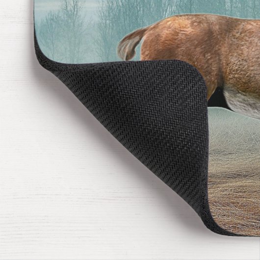 Tapis De Souris Cerf Lone Dans La Forêt Misty (Coin)