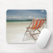 Tapis De Souris Chaise de plate-forme sur le sable blanc de la (Avec souris)