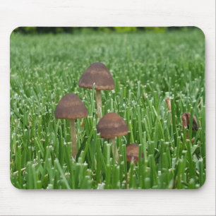 Tapis de souris champignon sauvage et herbe