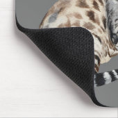 Tapis De Souris Chat du Bengale tacheté avec souris sur une plaque (Coin)