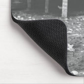 Tapis De Souris Chat mangeant hors d'un café Can. (Coin)