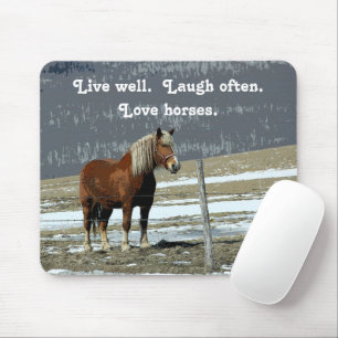 Tapis de souris Cheval de trait belge en enclos