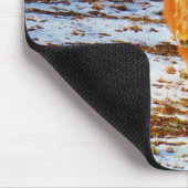 Tapis De Souris Cheval miniature Brown et crème dans la neige. (Coin)