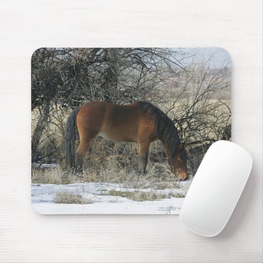 Tapis De Souris Cheval sauvage de mustang dans la neige 1 (Avec souris)
