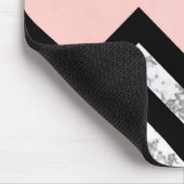 Tapis De Souris Chevrons noirs blancs et roses (Coin)