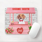Tapis De Souris Chien beagle Valentine's Day Kissing Booth (Avec souris)