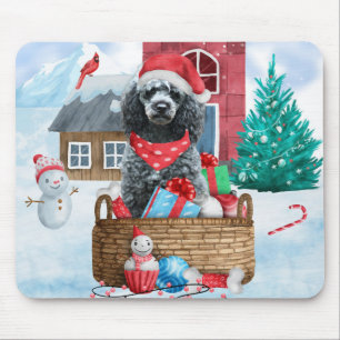 Tapis De Souris Chien Caniche Dans Maison De Noël enneigée