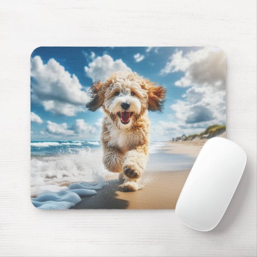 Tapis De Souris Chien sur la plage mousepad (Avec souris)