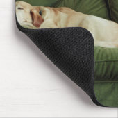 Tapis De Souris Chiens dormant sur un canapé (Coin)