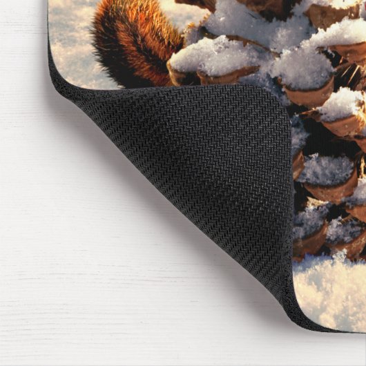 Tapis De Souris Chipmunk Avec Pine Cone Tree (Coin)