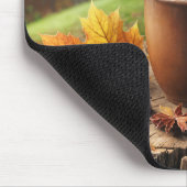 Tapis De Souris Chocolat Chaud D'Automne Sur La Pompe D'Arbre (Coin)