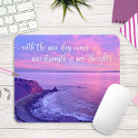 Tapis De Souris Citation inspirante de Purple Pink Ocean Sunset<br><div class="desc">"Avec le nouveau jour vient une nouvelle force et de nouvelles pensées." Ce spectaculaire paysage côtier de Palos Verdes, Californie, immaculé, plage de l'océan, pris près du coucher du soleil, respire la tranquillité et la solitude chaque fois que vous utilisez cette élégante mousepad photographie. Une citation inspirante dans le script...</div>