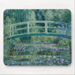 Tapis De Souris Claude Monet - Pont japonais et nappes phréatiques<br><div class="desc">Water Lilies and Japanese Bridge by Claude Monet, 1899. Claude Monet a fondé la peinture impressionniste française, et est le praticien le plus cohérent et le plus prolifique de la philosophie du mouvement qui consiste à exprimer ses perceptions avant la nature, surtout lorsqu'il s'agit de peindre en plein air. Le...</div>