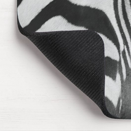 Tapis De Souris Close-up of zebra face and shoulder (Coin)