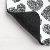 Tapis De Souris Coeurs de Doodle Noir et Blanc modernes Monogramme (Coin)