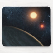 Tapis De Souris Concept de l'artiste illustrant Kepler-16b. (Devant)