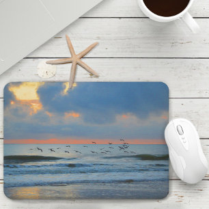 Tapis De Souris Coucher de soleil sur une plage tropicale avec un