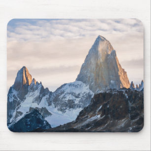 Tapis De Souris Coucher du soleil et nuages au-dessus de Mt