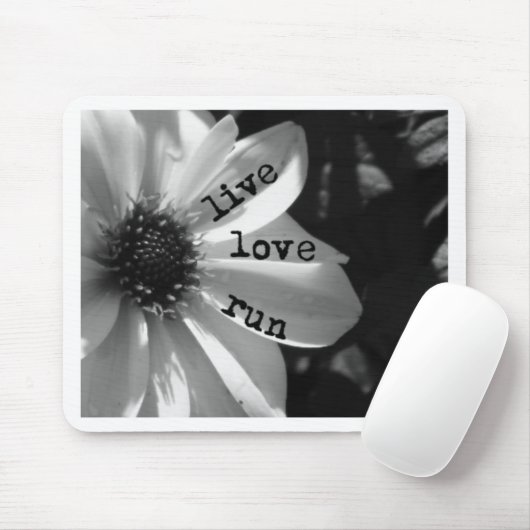 Tapis De Souris Course vivante d'amour par des conceptions de (Avec souris)