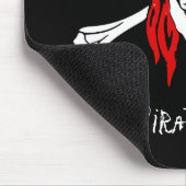Tapis De Souris Crâne de pirate et os croisés (Coin)