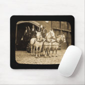 Tapis De Souris Crochet et compagnie de pompiers hippomobiles (Avec souris)