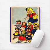Tapis De Souris cute little girl playing school with her dolls (Avec souris)