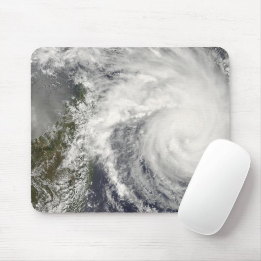 Tapis De Souris Cyclone tropical Ivan approchant Madagascar (Avec souris)