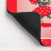 Tapis De Souris Dame de chien écossaise portant un parapluie (Coin)