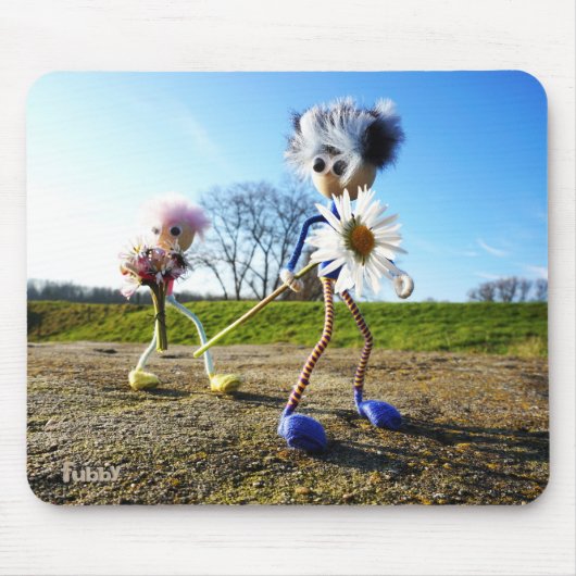 Tapis De Souris Des fubby dans la nature avec des madélifes. (Devant)