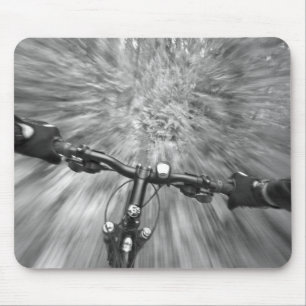 Tapis De Souris Descendre une section lisse de piste cyclable