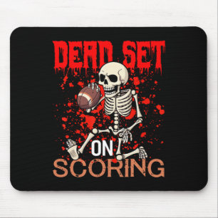 Tapis De Souris Déterminé à marquer un joueur de football squelett