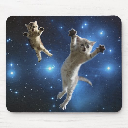 Tapis De Souris Deux chats de l'espace flottant autour de la (Devant)