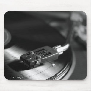 Tapis de souris : Disque vinyle sur un tourne-disq